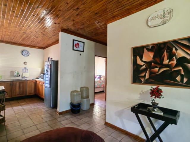 2 Bedroom Apartment / Flat For Sale in White River Ext 1