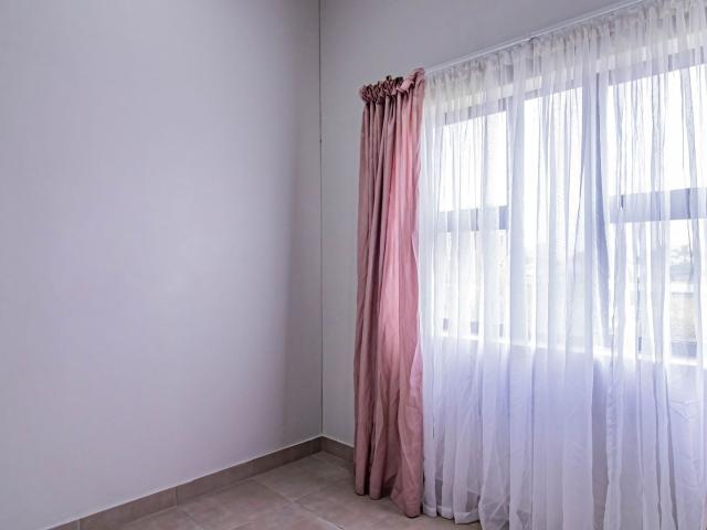 2 Bedroom Apartment / Flat For Sale in Whiteridge