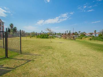 2 Bedroom Apartment / Flat For Sale in Wilgeheuwel