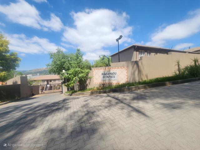 2 Bedroom Apartment / Flat For Sale in Wilgeheuwel