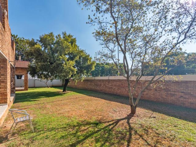 2 Bedroom Apartment / Flat For Sale in Willowbrook