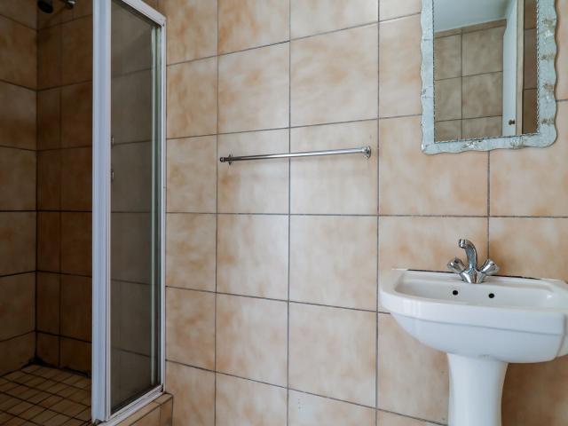 2 Bedroom Apartment / Flat For Sale in Wilro Park
