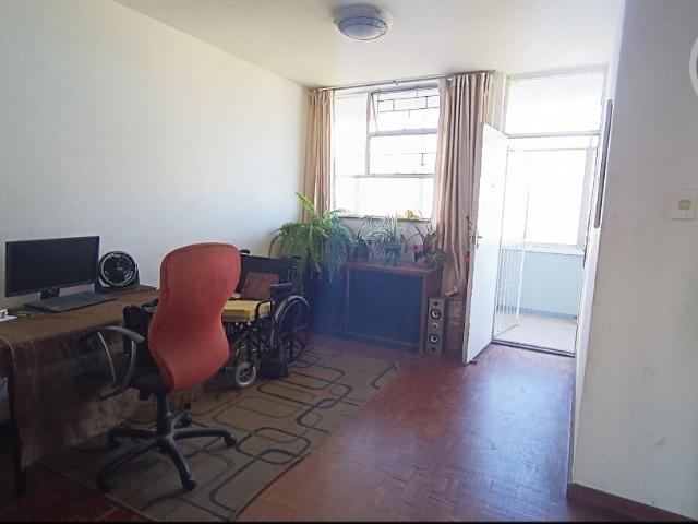 2 Bedroom Apartment / Flat For Sale in Townsend Estate