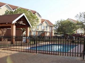 2 Bedroom Apartment / Flat For Sale in The Orchards