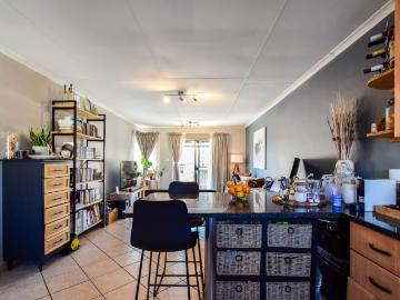 2 Bedroom Apartment / Flat For Sale in Tijger Vallei