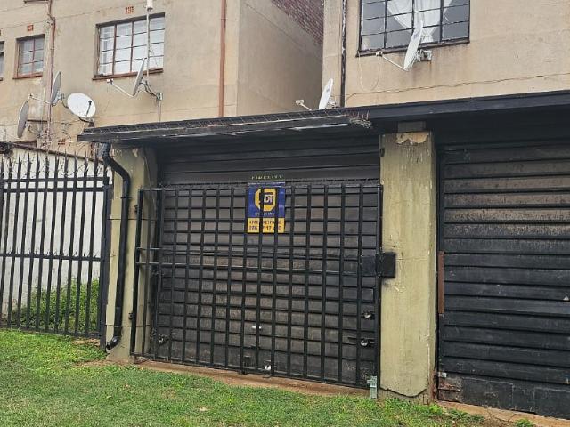 2 Bedroom Apartment / Flat For Sale in Turffontein