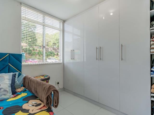 2 Bedroom Apartment / Flat For Sale in Umgeni Park