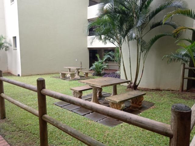 2 Bedroom Apartment / Flat For Sale in Umhlanga Central