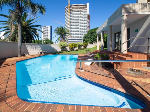 2 Bedroom Apartment / Flat For Sale in Umhlanga Central