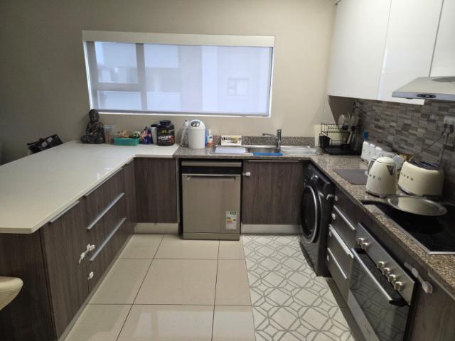 2 Bedroom Apartment / Flat For Sale in Umhlanga Central
