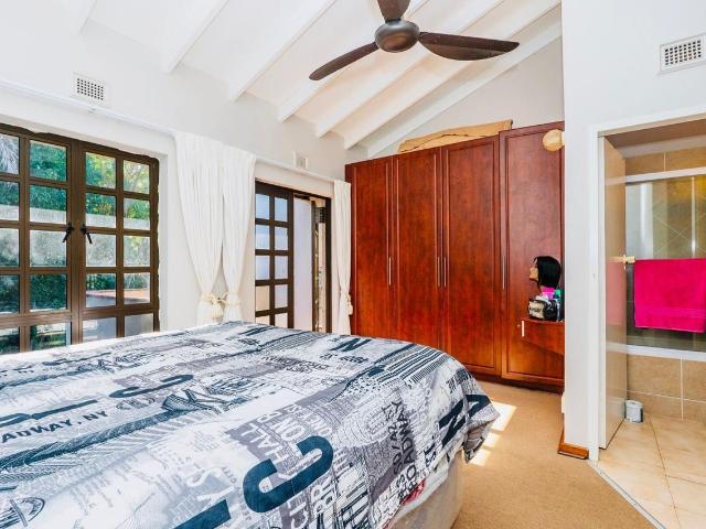 2 Bedroom Apartment / Flat For Sale in Umhlanga Central
