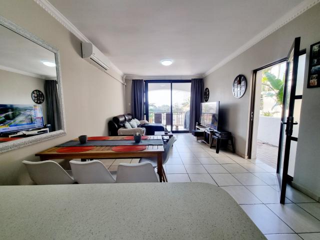 2 Bedroom Apartment / Flat For Sale in Umhlanga Central