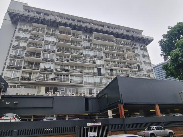 2 Bedroom Apartment / Flat For Sale in Umhlanga Central