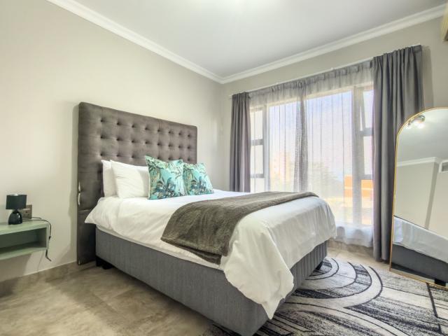 2 Bedroom Apartment / Flat For Sale in Umhlanga Central