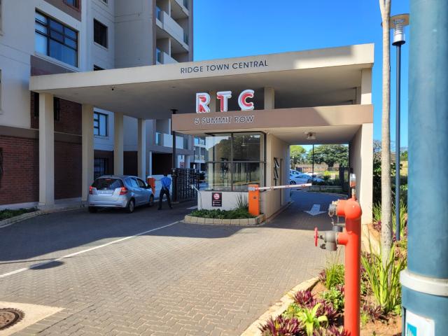2 Bedroom Apartment / Flat For Sale in Umhlanga Ridge