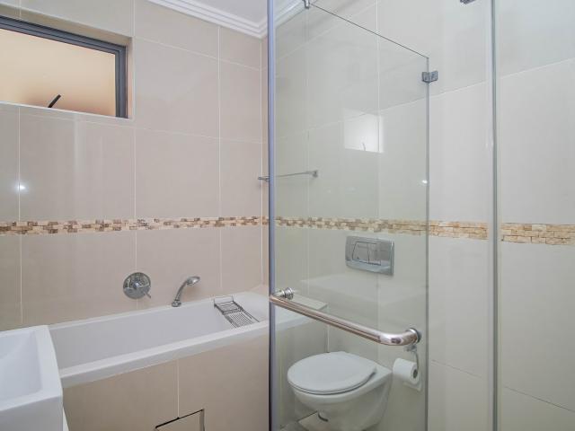 2 Bedroom Apartment / Flat For Sale in Umhlanga Ridge