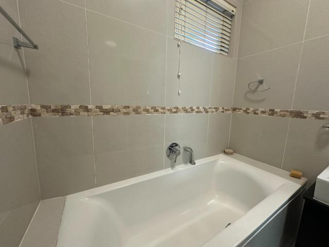 2 Bedroom Apartment / Flat For Sale in Umhlanga Ridge