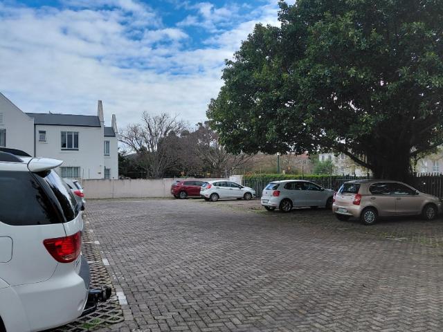 2 Bedroom Apartment / Flat For Sale in Universiteitsoord