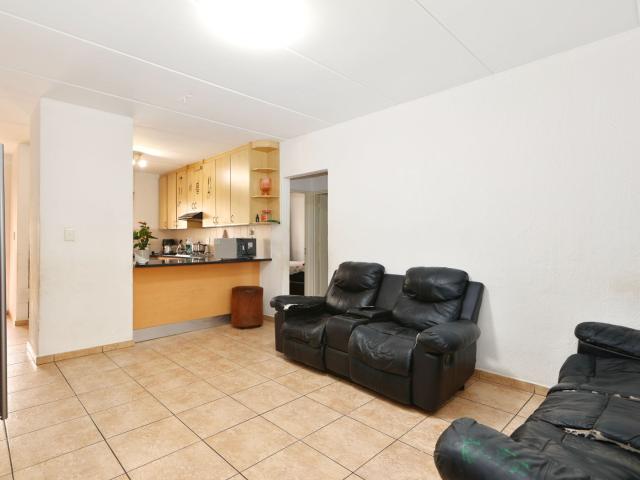 2 Bedroom Apartment / Flat For Sale in Vorna Valley
