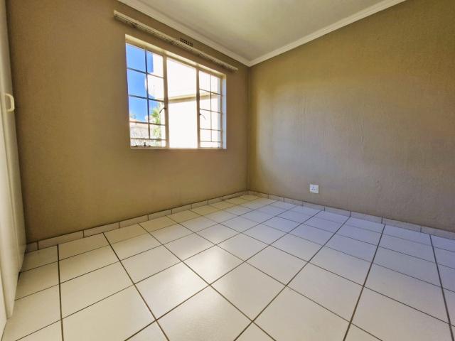 2 Bedroom Apartment / Flat For Sale in Vorna Valley