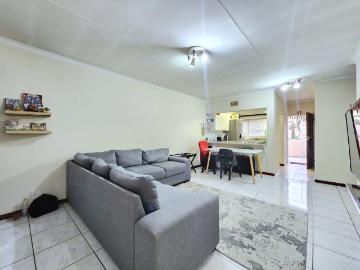 2 Bedroom Apartment / Flat For Sale in Vorna Valley