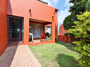 2 Bedroom Apartment / Flat For Sale in Vorna Valley