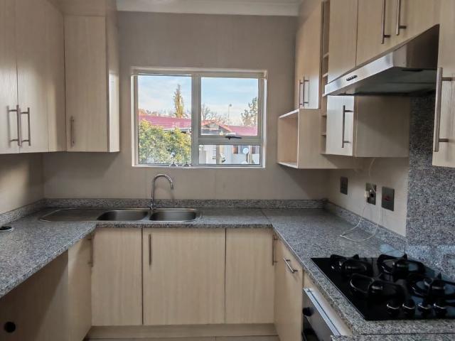 2 Bedroom Apartment / Flat For Sale in Vaalpark