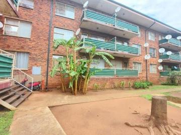 2 Bedroom Apartment / Flat For Sale in Vanderbijlpark CE 2