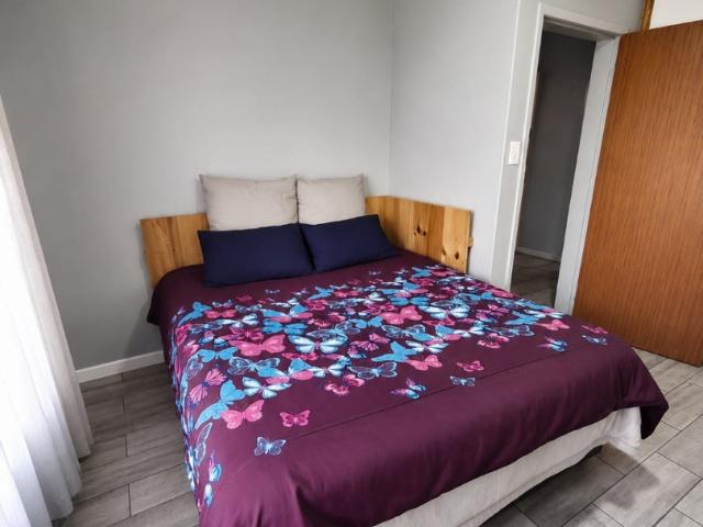 2 Bedroom Apartment / Flat For Sale in Vanderbijlpark SE