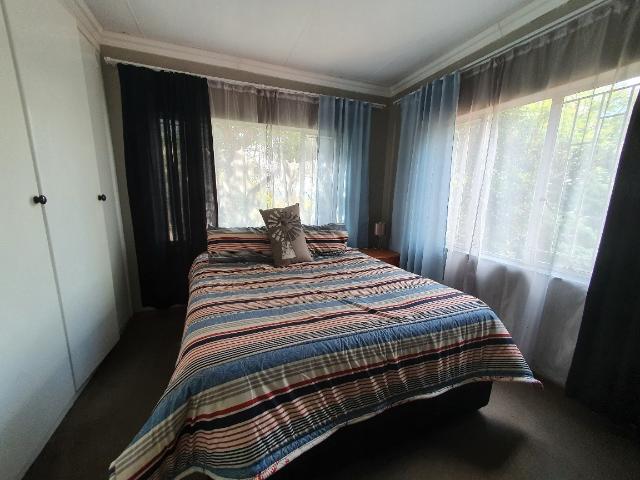2 Bedroom Apartment / Flat For Sale in Zwartkop
