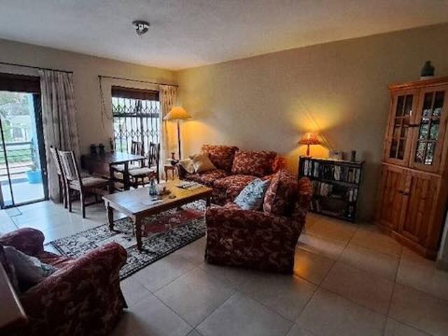 2 Bedroom Apartment / Flat To Rent in Table View
