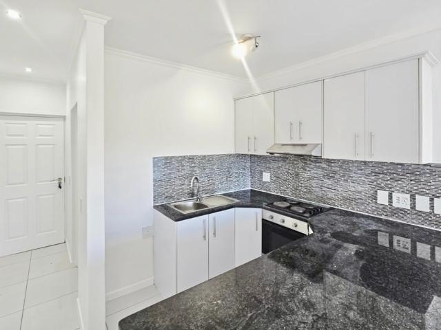 2 Bedroom Apartment / Flat To Rent in Table View