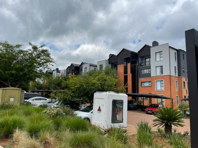 2 Bedroom Apartment / Flat To Rent in The Hills Game Reserve Estate