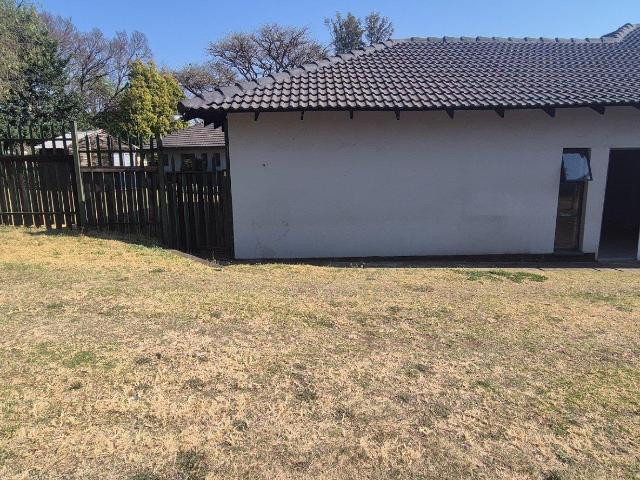 2 Bedroom Apartment / Flat to Rent in Trichardt