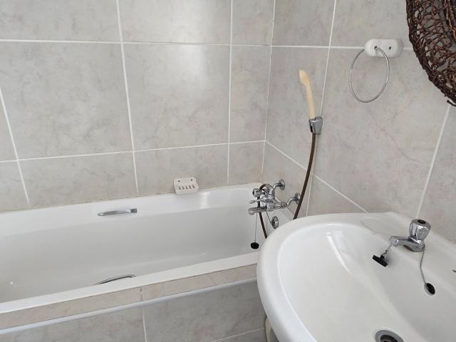 2 Bedroom Apartment / Flat To Rent in Uvongo Beach