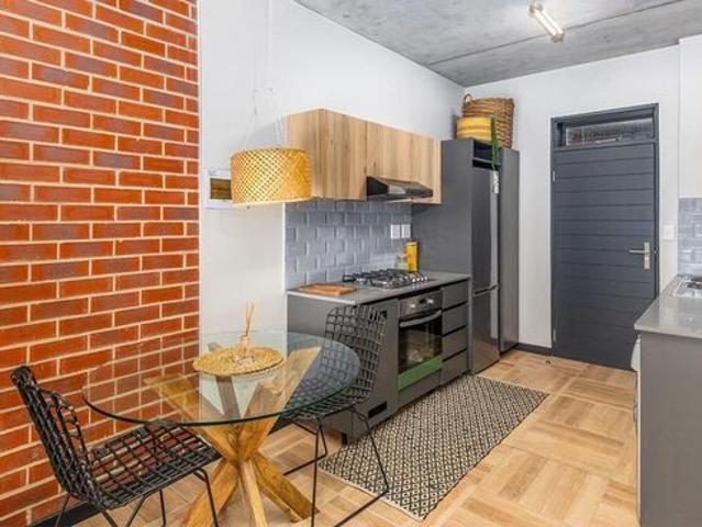 2 Bedroom Apartment / Flat to Rent in Vorna Valley