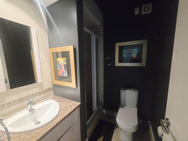 2 Bedroom Apartment / Flat To Rent in Wendywood