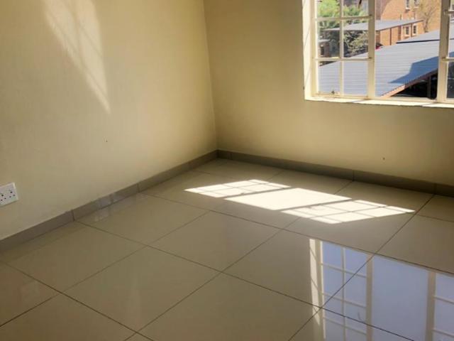 2 Bedroom Apartment / Flat To Rent in Wilgeheuwel