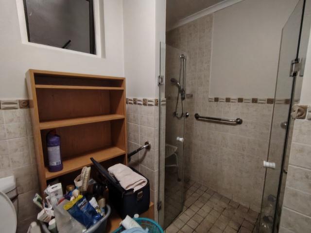 2 Bedroom Apartment / Flat To Rent in Willow Park