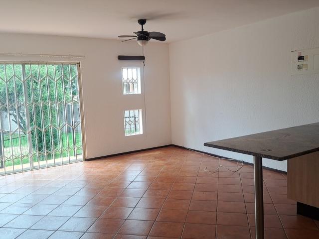 2 Bedroom Apartment / Flat To Rent in Willowbrook