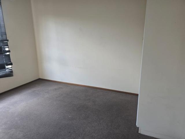 2 Bedroom Apartment / Flat To Rent in Willowbrook