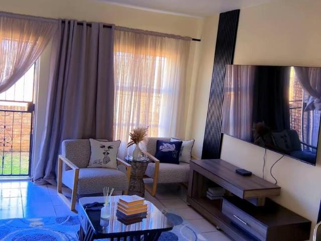 2 Bedroom Apartment / Flat To Rent in Aerorand