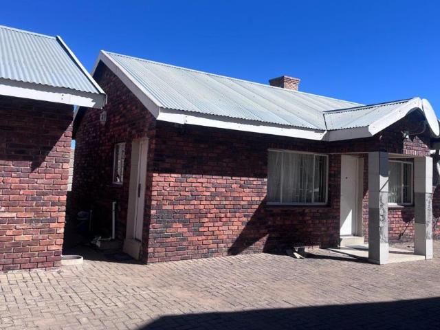 2 Bedroom Apartment / Flat to Rent in Annadale