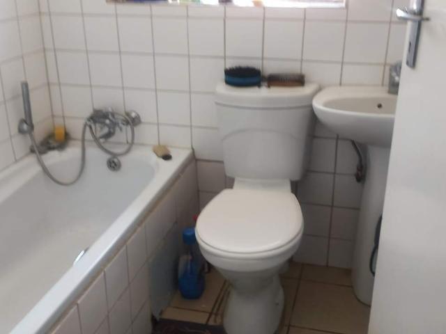 2 Bedroom Apartment / Flat To Rent in Annadale
