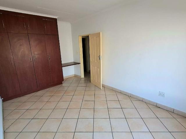 2 Bedroom Apartment / Flat To Rent in Annadale