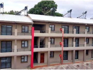 2 Bedroom Apartment / Flat to Rent in Annadale