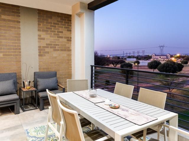 2 Bedroom Apartment / Flat To Rent in Ascend to Midstream