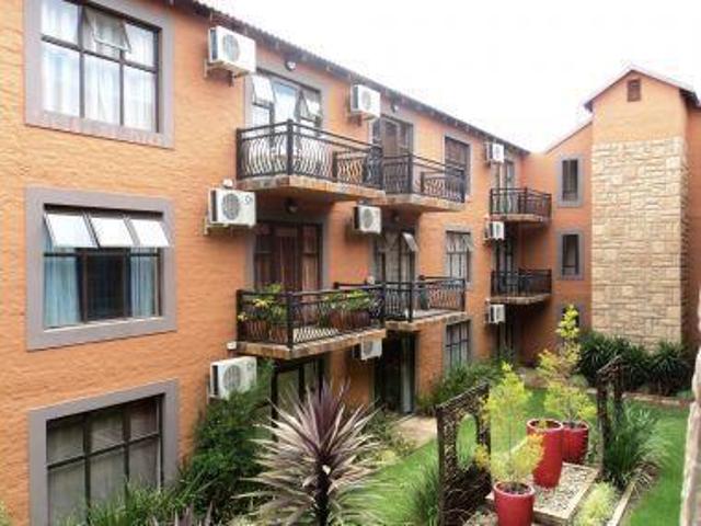 2 Bedroom Apartment / Flat to Rent in Bainsvlei