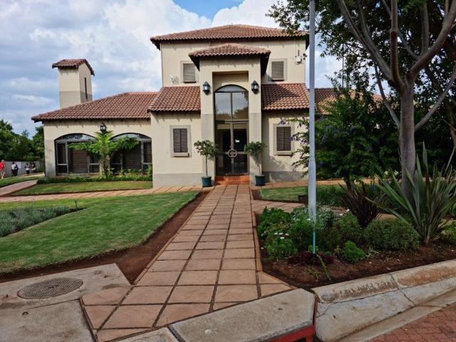 2 Bedroom Apartment / Flat to Rent in Bendor