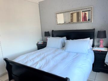 2 Bedroom Apartment / Flat To Rent in Bedfordview
